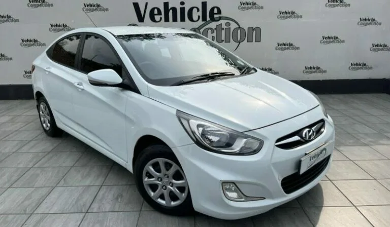 2013 Hyundai Accent Sedan 1.6 Fluid